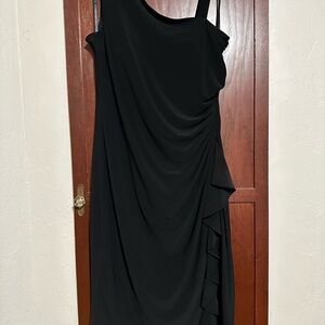 Vince Camuto Elegant One Shoulder Black Dress